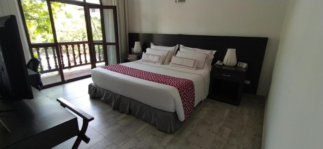 Hotel Union Girardot Εξωτερικό φωτογραφία